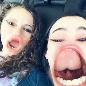 Meet your Posher, Leigha